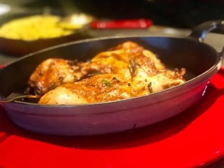 Imagem ilustrativa da receita GALETO COM ERVAS E POLENTA DE GRÃO-DE-BICO