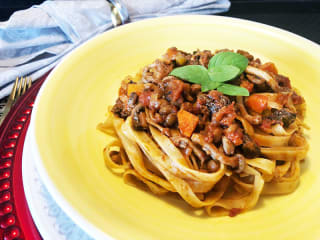 Imagem ilustrativa da receita FETTUCCINE AO MOLHO BOLONHESA DE COGUMELOS