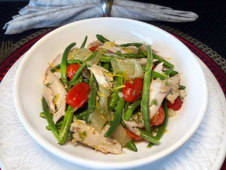 Imagem ilustrativa da receita SALADA QUENTE DE VAGENS COM ATUM CONFITADO