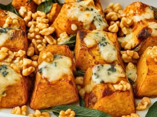 Imagem ilustrativa da receita ABÓBORA COM GORGONZOLA E NOZES NA AIRFRYER