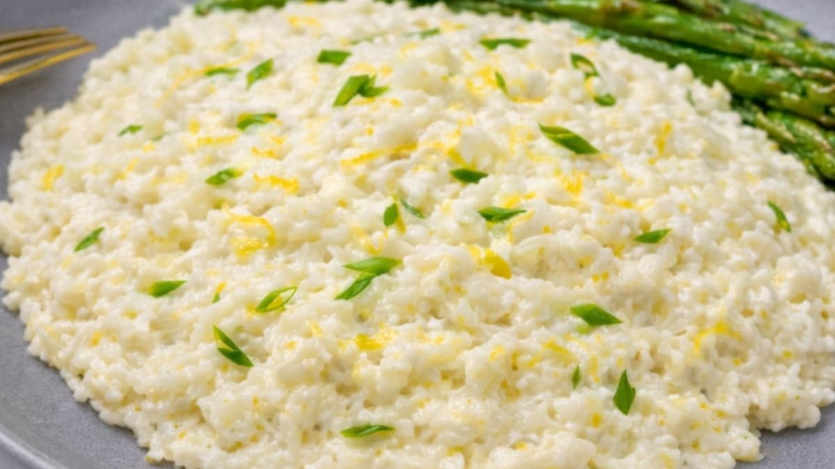 Imagem ilustrativa da receita ARROZ DE COUVE-FLOR CREMOSO COM LIMÃO LOW CARB