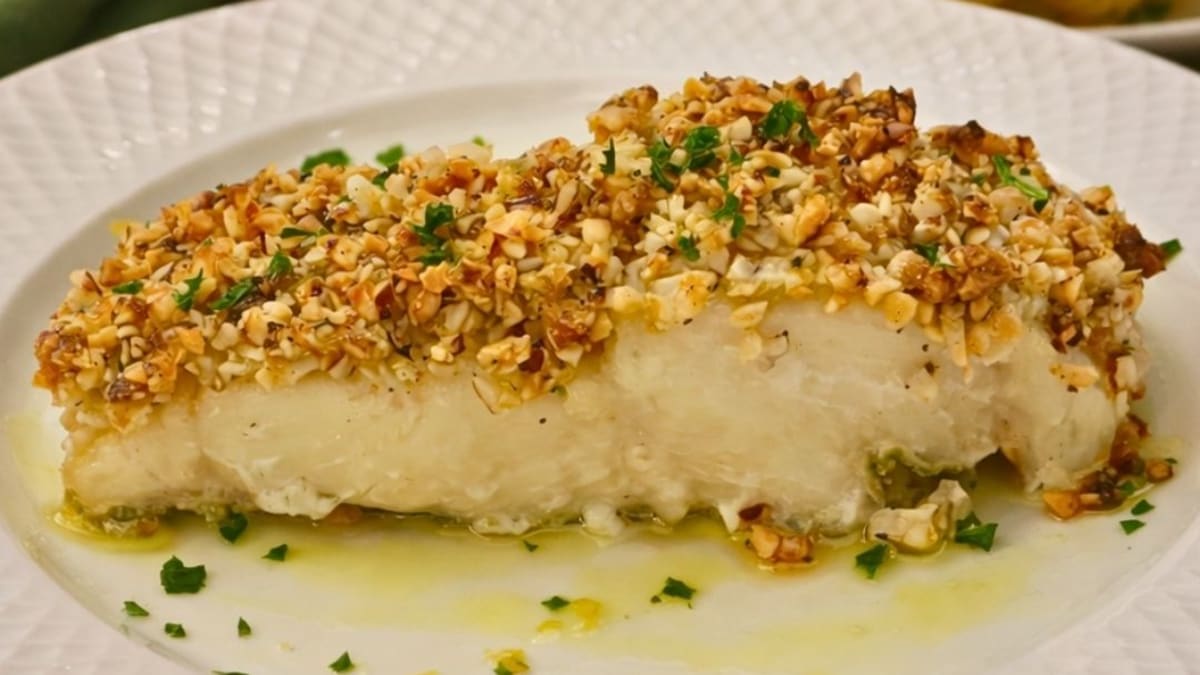 Imagem ilustrativa da receita BACALHAU ASSADO COM CROSTA DE CASTANHAS