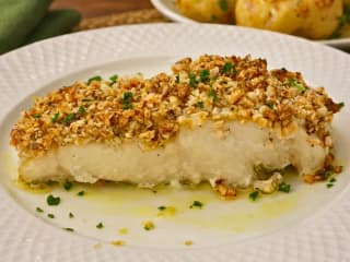Imagem ilustrativa da receita BACALHAU ASSADO COM CROSTA DE CASTANHAS