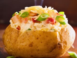 Imagem ilustrativa da receita BATATA RECHEADA DO OUTBACK (JACKED POTATO)