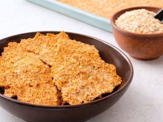 Imagem ilustrativa da receita BISCOITO DE AVEIA E PARMESÃO TIPO PLACA (SEM MODELAR)