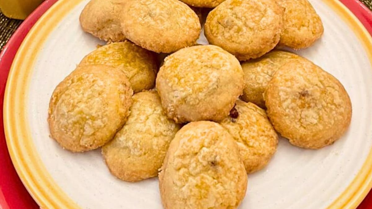 Imagem ilustrativa da receita BISCOITOS DE QUEIJO COALHO COM GOIABADA