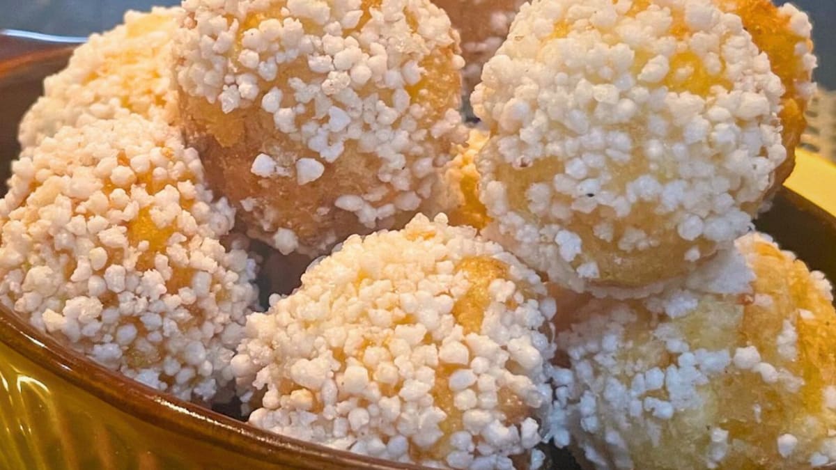 Imagem ilustrativa da receita BOLINHO DE AIPIM/MANDIOCA/MACAXEIRA doce ou salgado