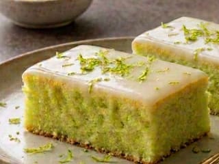 Imagem ilustrativa da receita BOLO DE LIMÃO SEM GLÚTEN COM GELATINA