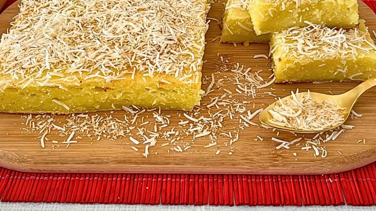 Imagem ilustrativa da receita BOLO CREMOSO DE MANDIOCA COM COCO