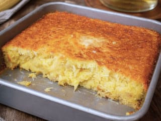 Imagem ilustrativa da receita BOLO DE MILHO CREMOSO COM COCO SEM GLÚTEN E SEM LACTOSE