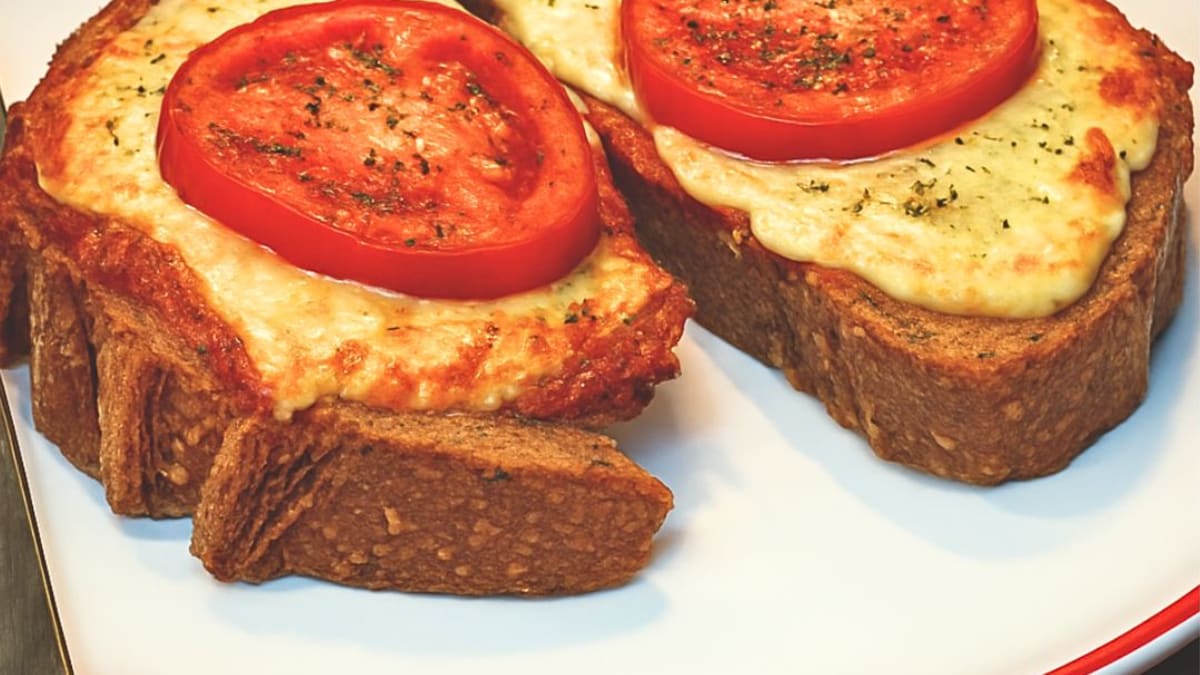 Imagem ilustrativa da receita BRUSCHETTA À PIZZAIOLO