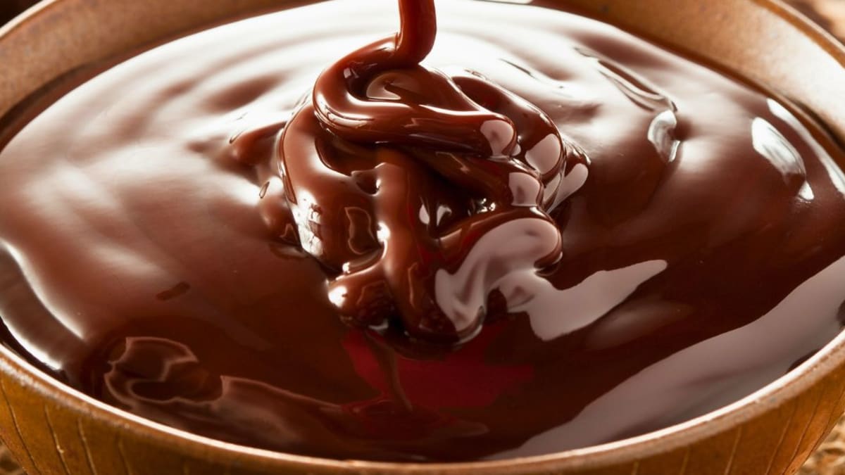 Imagem ilustrativa da receita CALDA/COBERTURA DE CHOCOLATE SEM LACTOSE/LEITE
