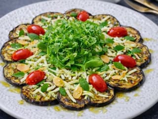 Imagem ilustrativa da receita CARPACCIO DE BERINJELA COM QUEIJO MINAS