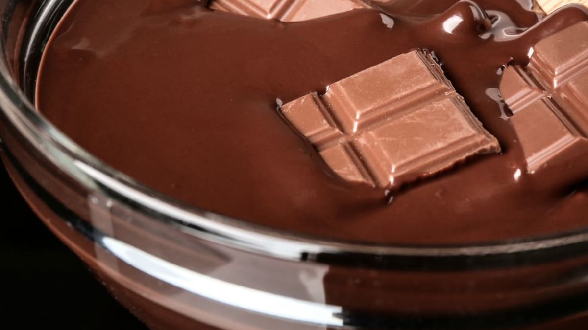Imagem ilustrativa da receita COMO TEMPERAR CHOCOLATE