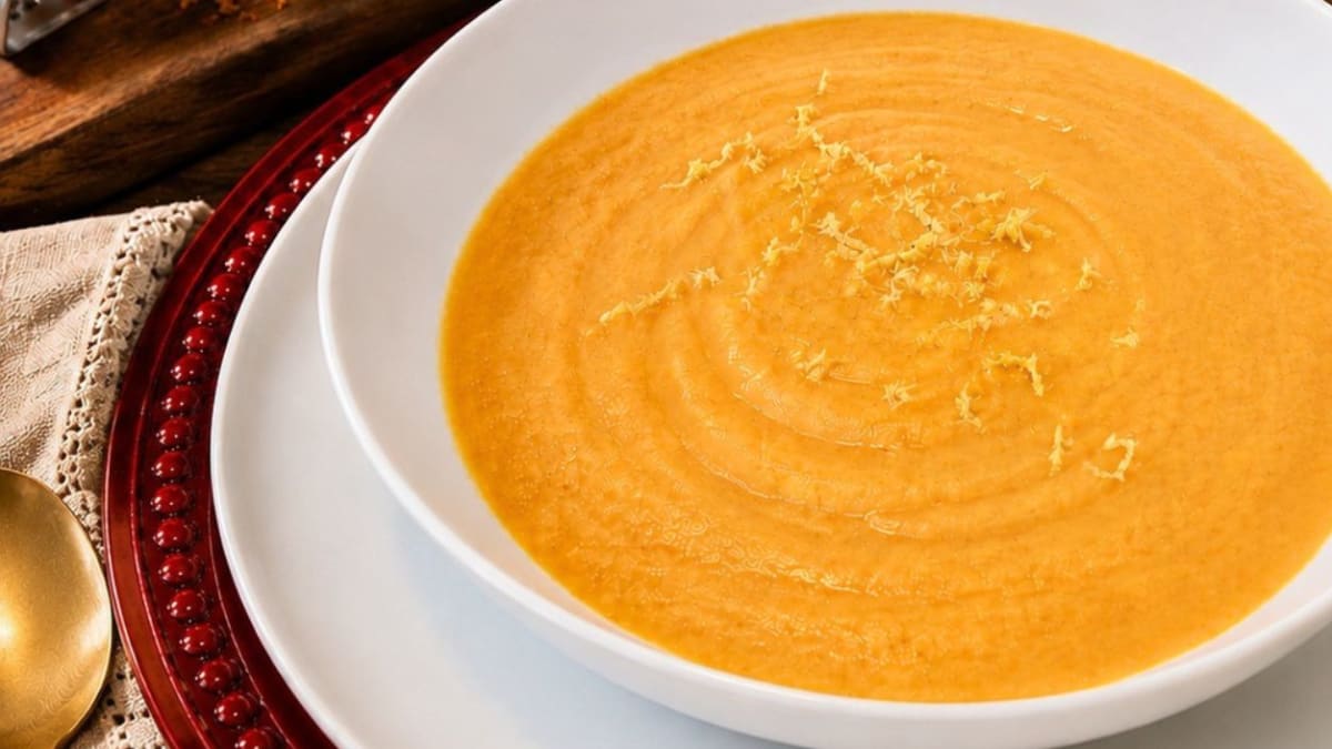 Imagem ilustrativa da receita CREME DE CENOURA COM LARANJA E GENGIBRE