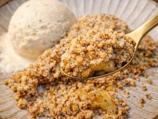 Imagem ilustrativa da receita CRUMBLE CROCANTE DE TAPIOCA SEM TRIGO