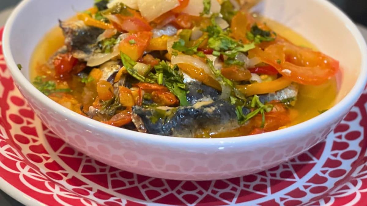 Imagem ilustrativa da receita ESCABECHE DE SARDINHA NO FORNO
