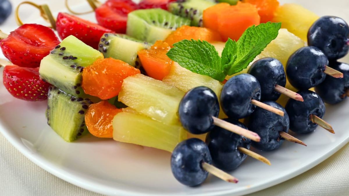 Imagem ilustrativa da receita ESPETINHO DE FRUTAS