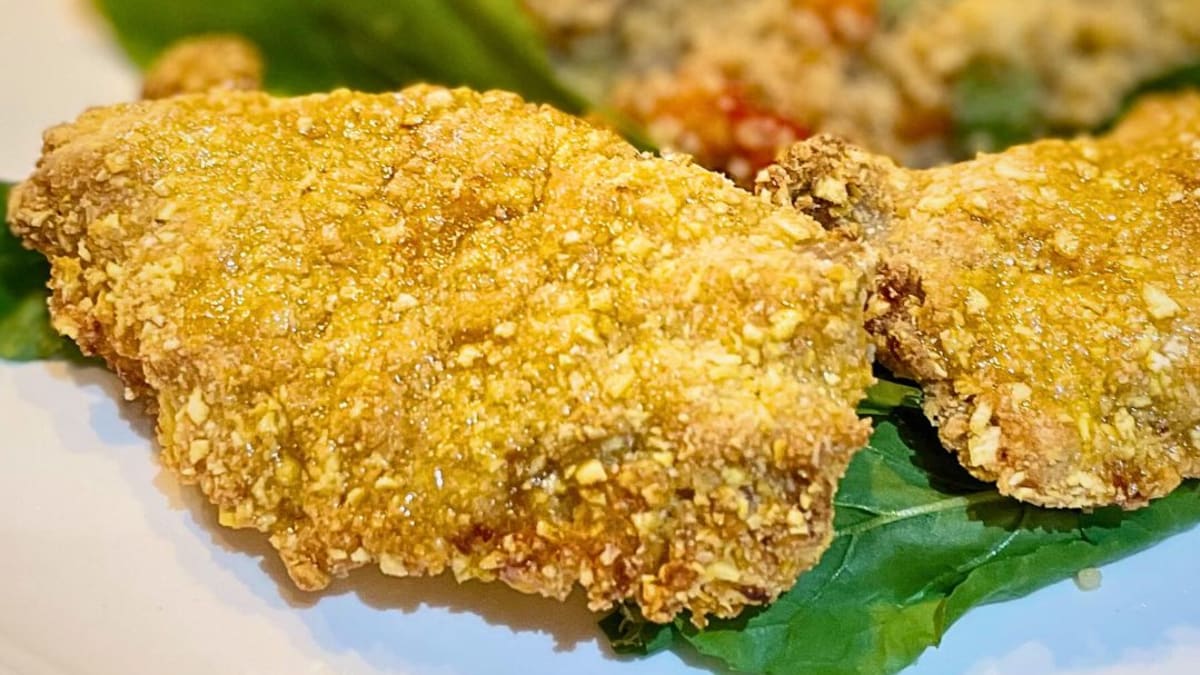 Imagem ilustrativa da receita FRANGO EMPANADO SUPER CROCANTE SEM TRIGO E SEM FRITAR
