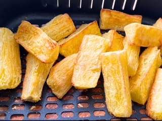 Imagem ilustrativa da receita MANDIOCA/MACAXEIRA/AIPIM NA AIRFRYER