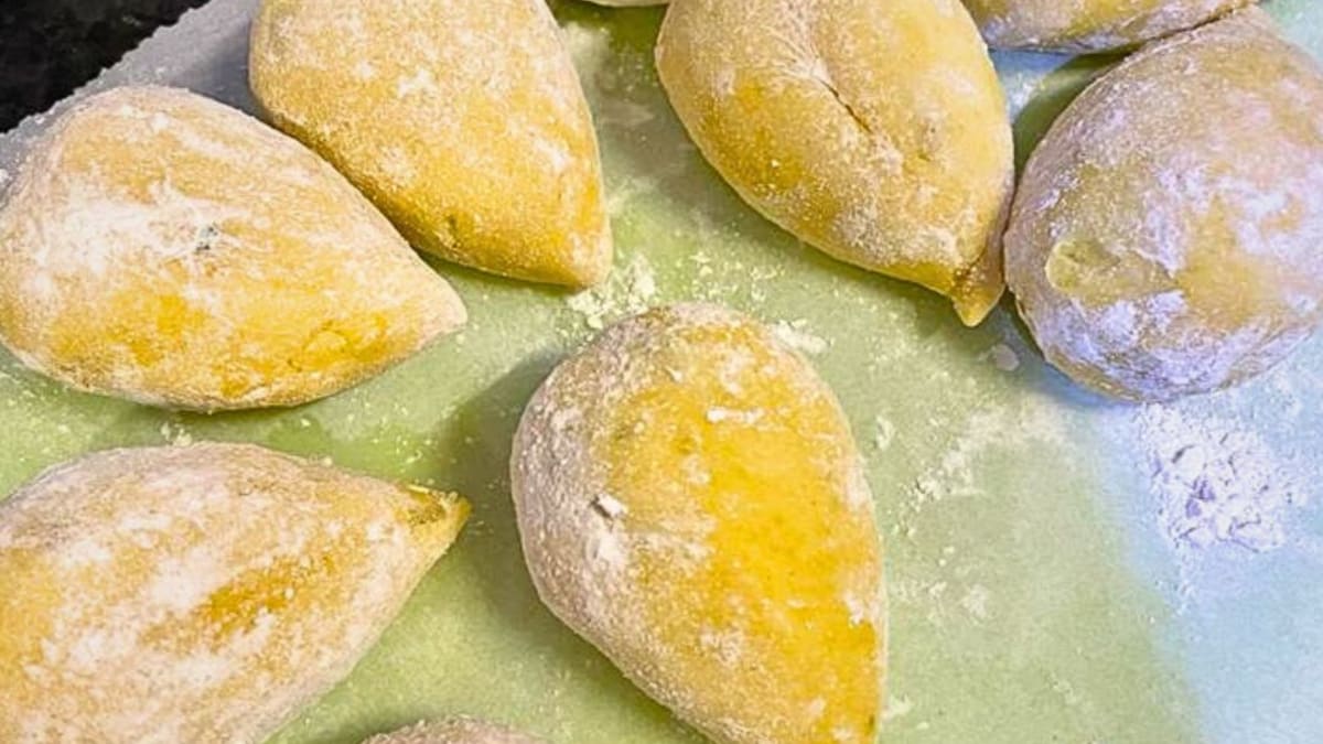 Imagem ilustrativa da receita MASSA DE BATATA-DOCE FIT PARA COXINHAS E BOLINHOS ASSADOS OU FRITOS