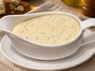 Imagem ilustrativa da receita MOLHO GORGONZOLA COM IOGURTE CREMOSO