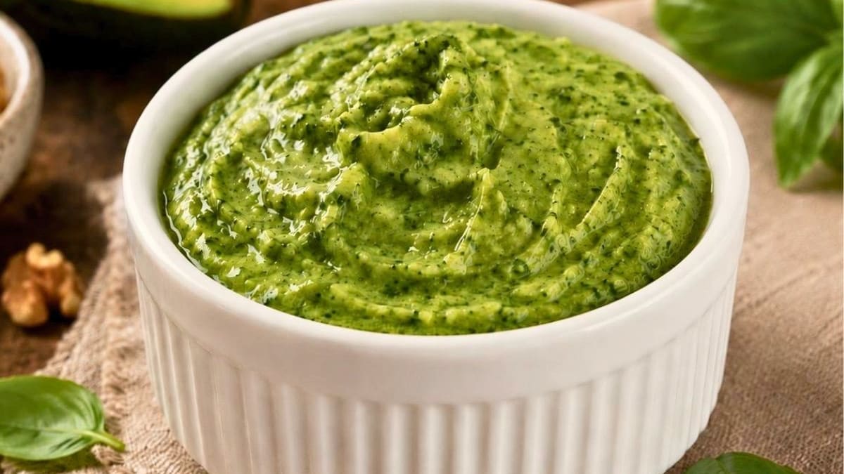 Imagem ilustrativa da receita MOLHO PESTO DE AVOCADO