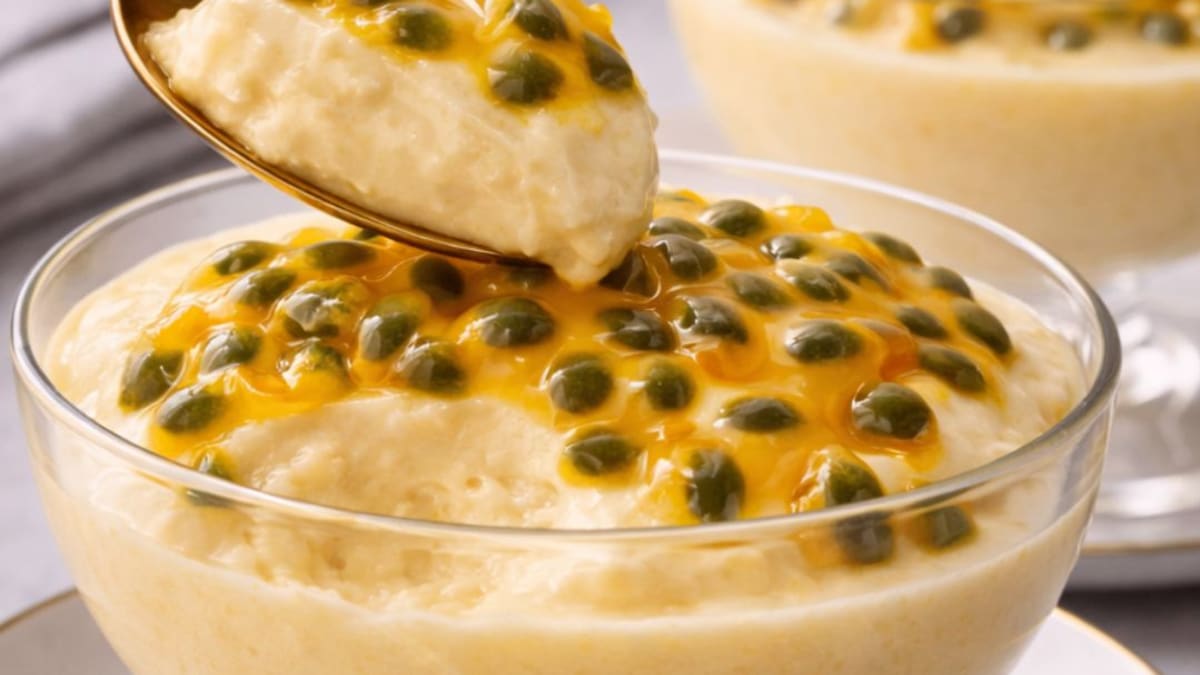 Imagem ilustrativa da receita MOUSSE DE MARACUJÁ COM CHOCOLATE BRANCO
