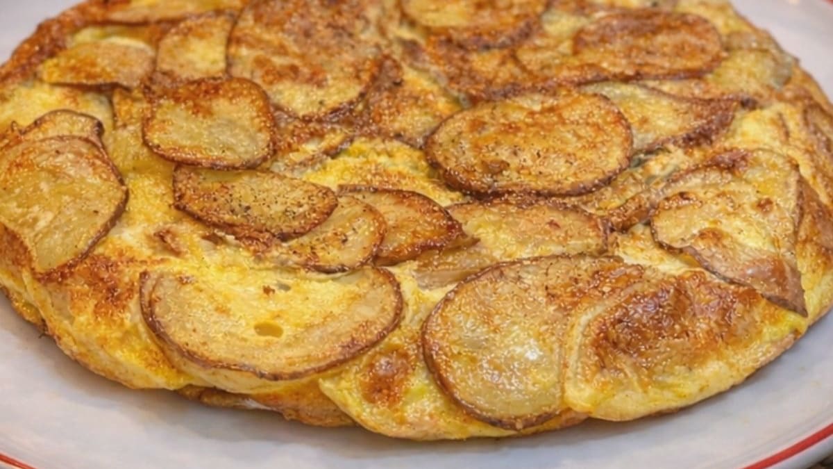 Imagem ilustrativa da receita OMELETE DE BATATA (TORTILLA ESPANHOLA)
