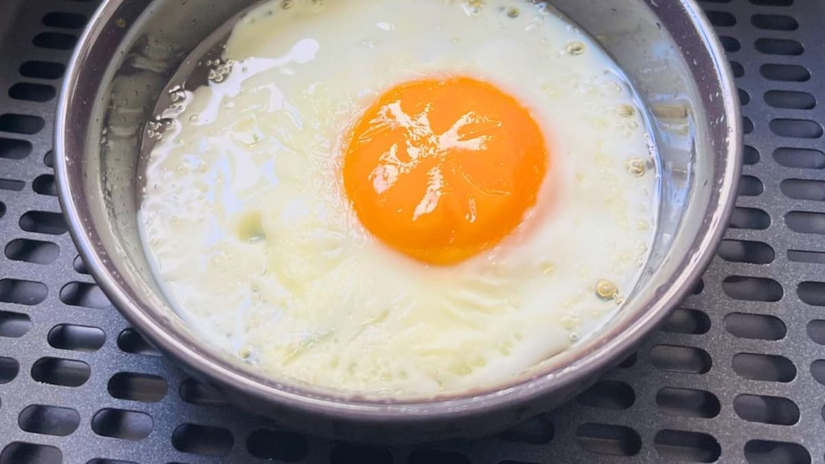 Imagem ilustrativa da receita OVO FRITO NA AIRFRYER