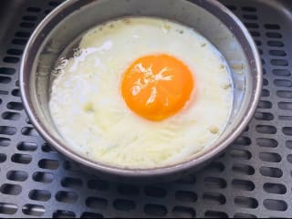 Imagem ilustrativa da receita OVO FRITO NA AIRFRYER