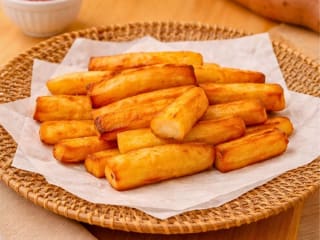 Imagem ilustrativa da receita PALITOS DE BATATA-DOCE CROCANTES NA AIRFRYER