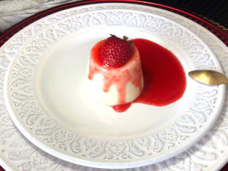 Imagem ilustrativa da receita PANNACOTTA DE AMÊNDOAS E BAUNILHA