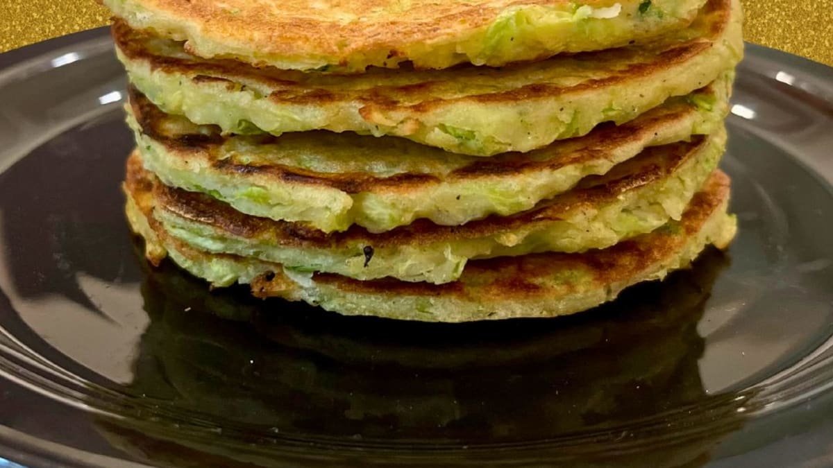 Imagem ilustrativa da receita PANQUECA DE ABOBRINHA SAUDÁVEL SEM GLÚTEN
