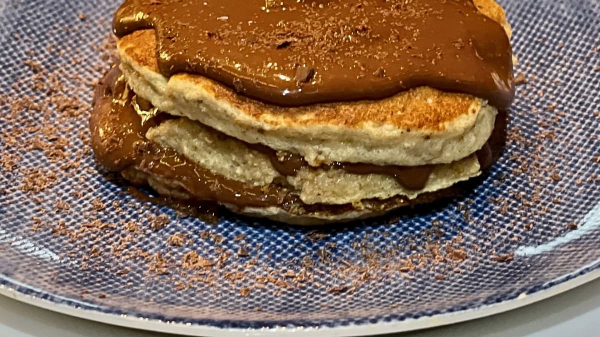 Imagem ilustrativa da receita PANQUECA DE BANANA COM GANACHE DE AVEIA