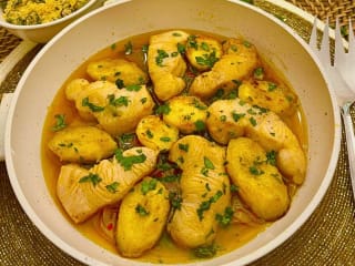 Imagem ilustrativa da receita PEIXE ENSOPADO COM BANANA DA TERRA