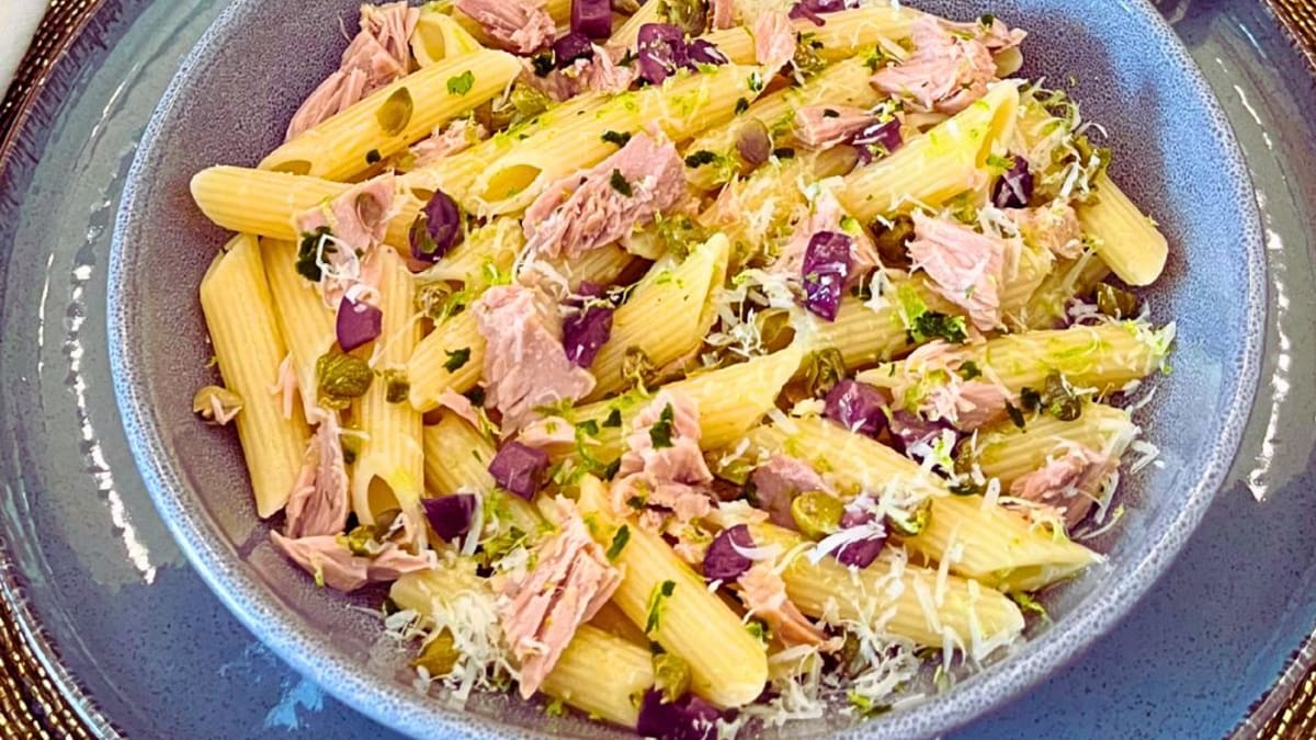 Imagem ilustrativa da receita PENNE COM ATUM E LIMÃO