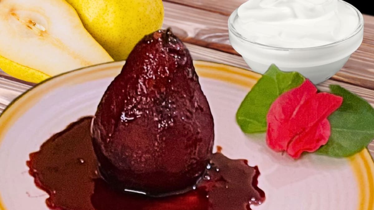 Imagem ilustrativa da receita PERAS AO VINHO E ESPECIARIAS COM IOGURTE