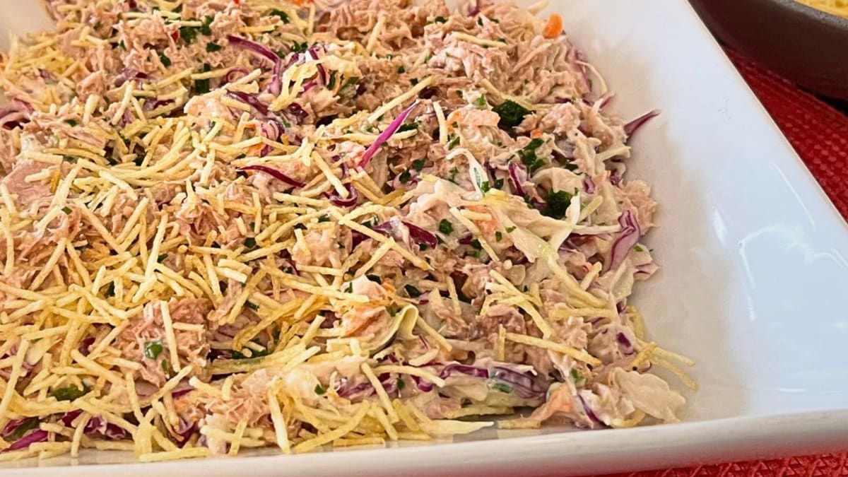 Imagem ilustrativa da receita SALPICÃO DE ATUM COM BATATA PALHA