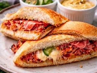 Imagem ilustrativa da receita SANDUÍCHE GOURMET DE MORTADELA NO PÃO FRANCÊS