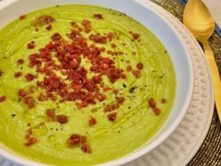 Imagem ilustrativa da receita SOPA CREMOSA DE ERVILHA COM INHAME