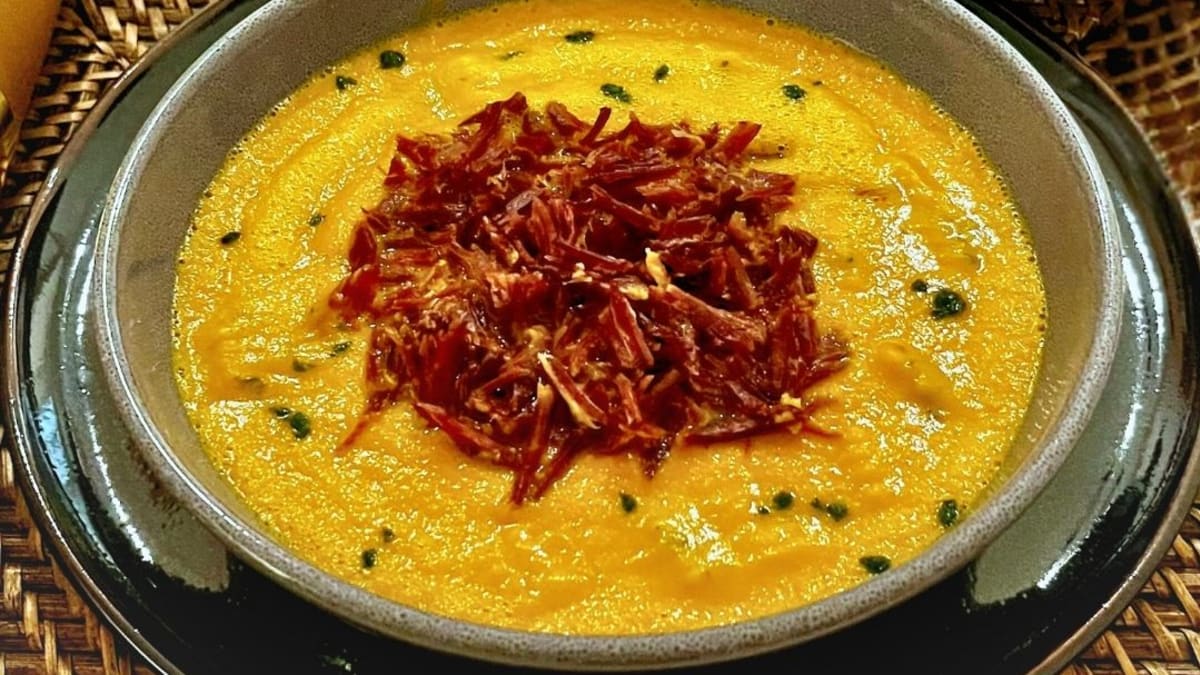 Imagem ilustrativa da receita SOPA DE ABÓBORA NA AIRFRYER COM CARNE SECA
