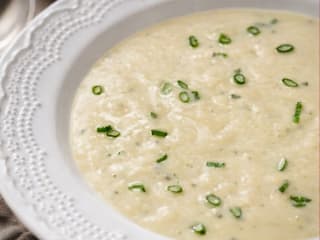 Imagem ilustrativa da receita SOPA DE COUVE-FLOR CREMOSA