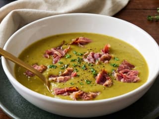 Imagem ilustrativa da receita SOPA DE ERVILHA COM COSTELINHA DEFUMADA