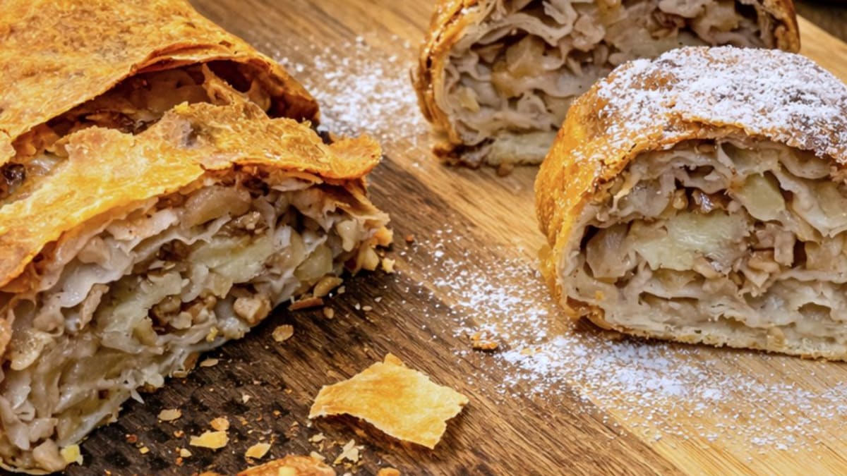 Imagem ilustrativa da receita STRUDEL DE MAÇÃ ALEMÃO TRADICIONAL