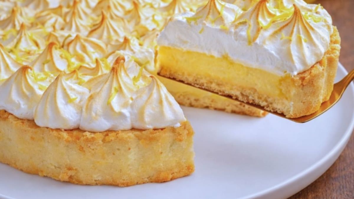 Imagem ilustrativa da receita TORTA DE LIMÃO COM MERENGUE