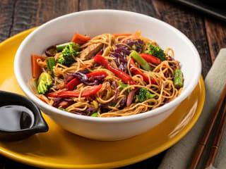Imagem ilustrativa da receita YAKISOBA DE CARNE