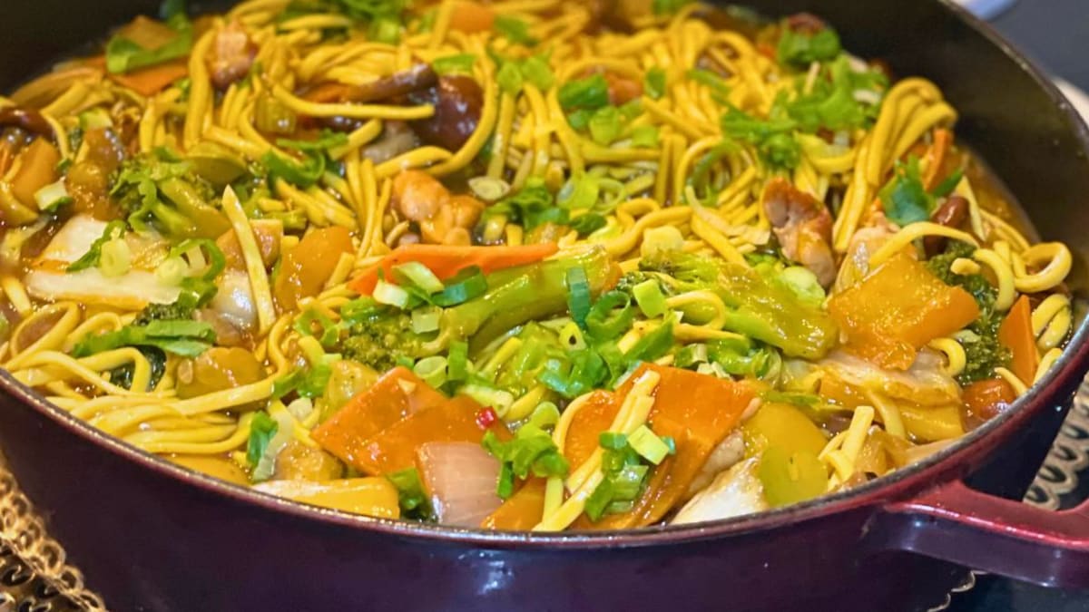Imagem ilustrativa da receita YAKISOBA DE FRANGO